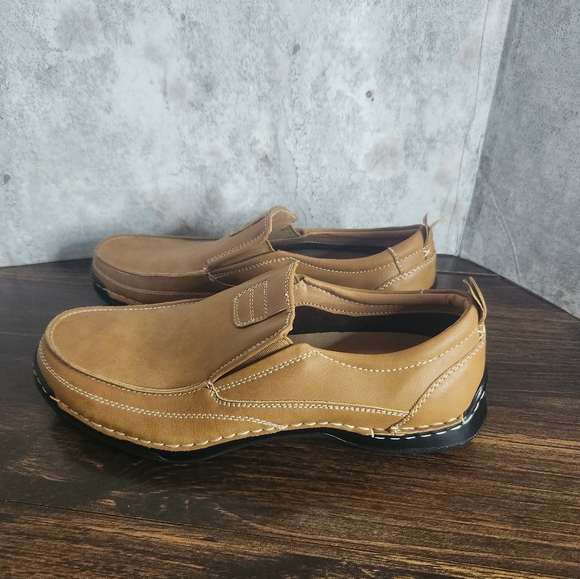 Mens Izod Forman Loafer Memory Foam Faux Leather  9M - Picture 2 of 8